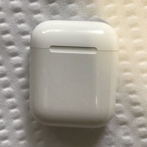 Used Apple AirPods
